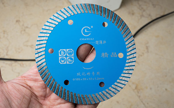 為什么要用超薄金剛石鋸片 有那些好處？