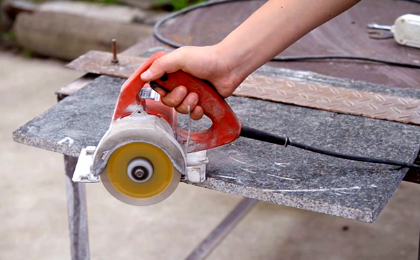 金剛石圓鋸片切割機有哪些分類呢？千萬別買錯了！