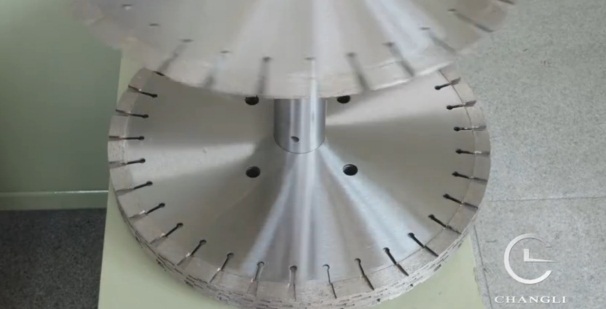 石材使用石材切割鋸片加工后，這些護(hù)理細(xì)節(jié)要注意！